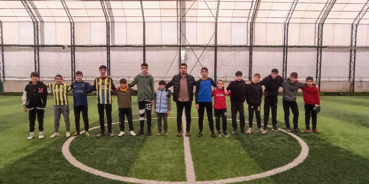 Kur’an kursu öğrencileri için futbol müsabakası