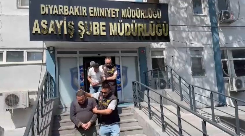 Diyarbakır’da polis göz açtırmıyor: 133 tutuklama