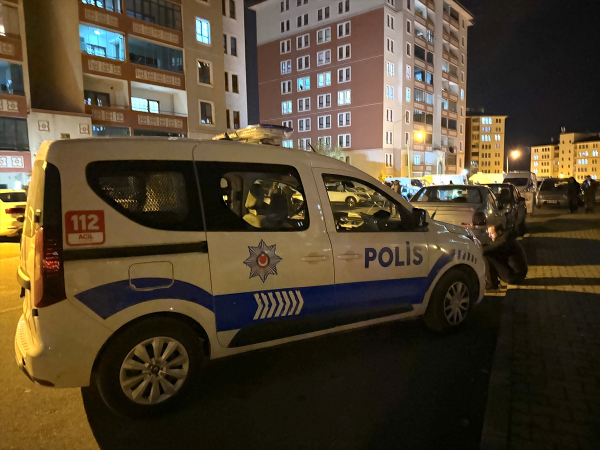 Erzurum'da akrabaların kavgasında 4 zanlı tutuklandı