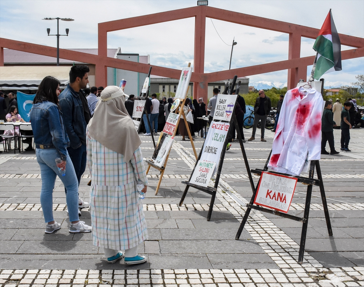 Van'da "Gazze Dayanışma Çadırı" kuruldu