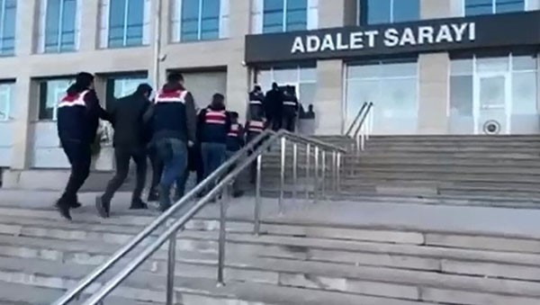 Van’da ‘Öldürme’ suçundan aranan firari Ankara’da yakalandı