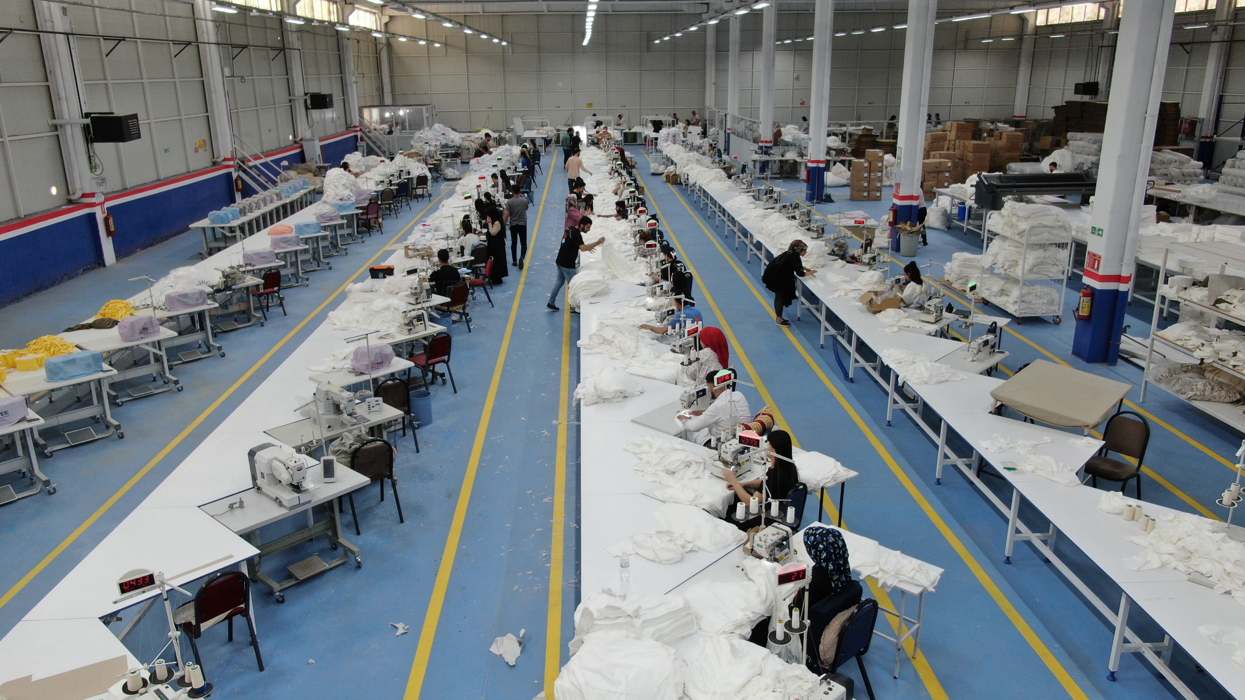 Diyarbakır'da istihdam sağlayacak 5 fabrika üretime başladı