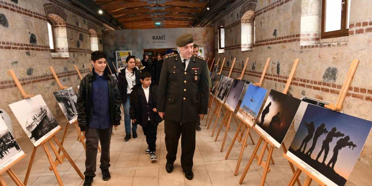 Cumhuriyet’in 100’üncü yılına özel fotoğraf sergisi