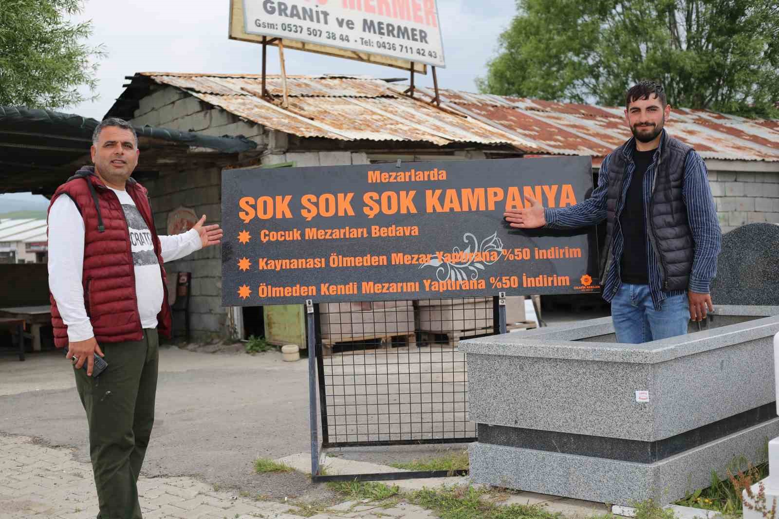 Muş'ta bir garip mezar taşı kampanyası