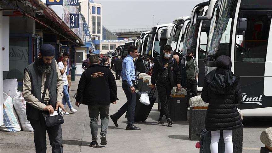 Emeklilere şehirlerarası otobüslerde yüzde 20 indirim