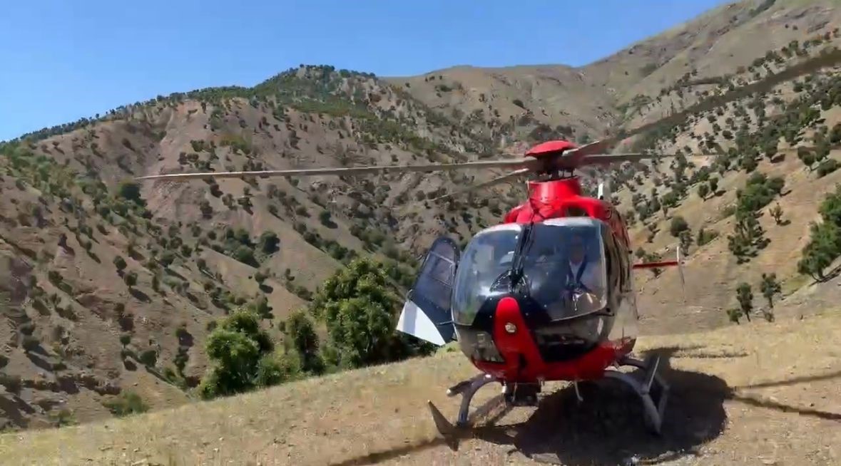 Diyarbakır’da attan düşen şahıs ambulans helikopterle hastaneye yetiştirildi