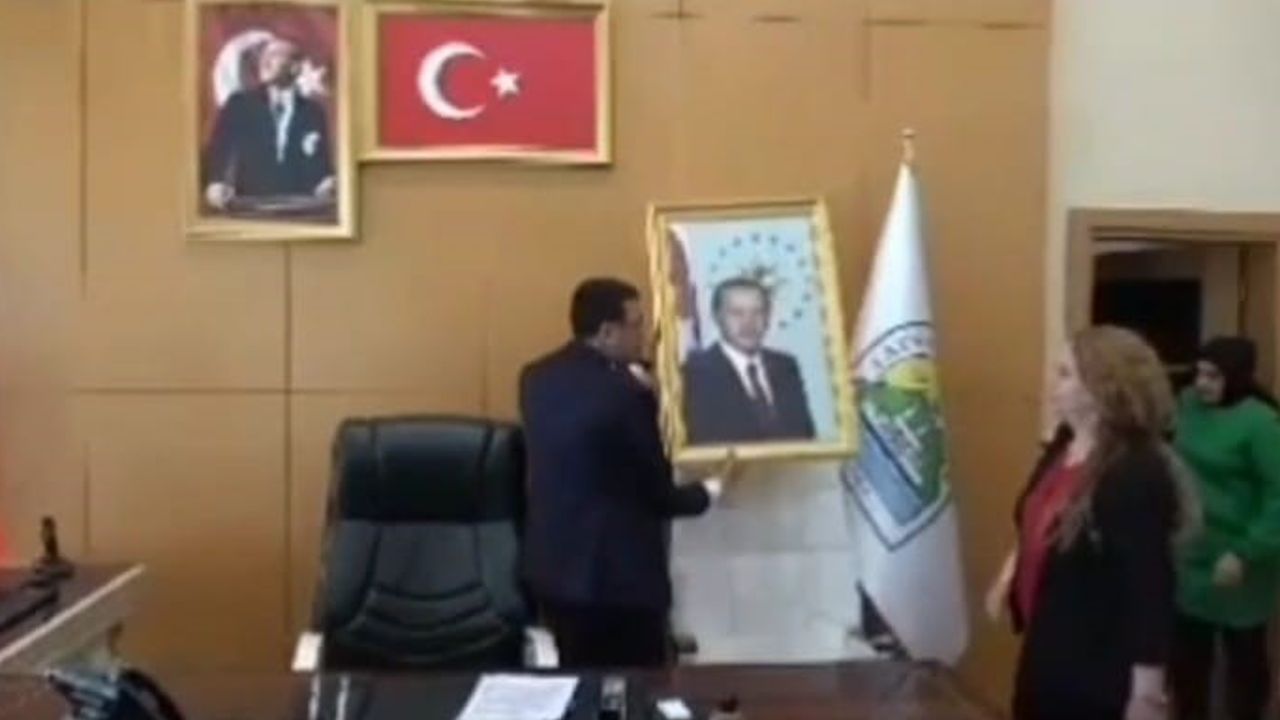 Tatvan Belediye Başkanı Erol'a "Cumhurbaşkanına hakaret" suçundan soruşturma