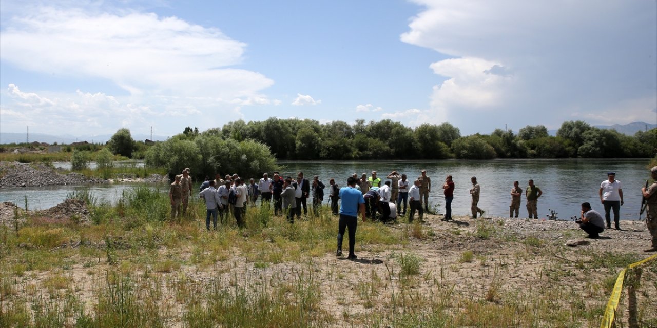 Murat Nehri'nde giren öğrencinin cansız bedeni bulundu