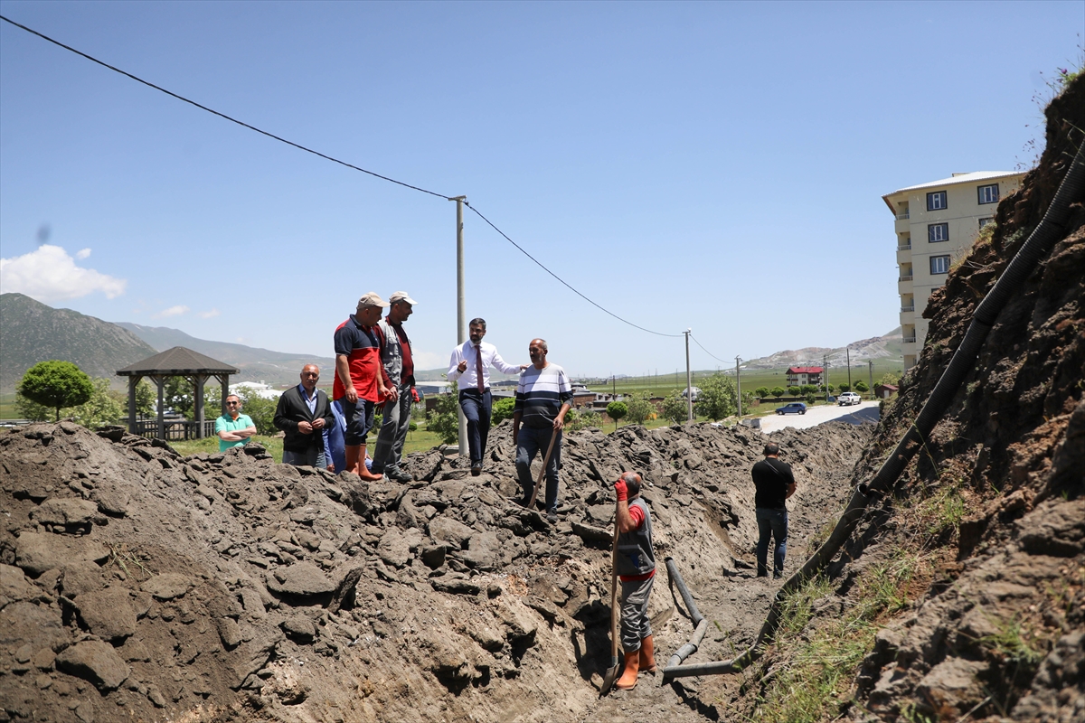 Bitlis Belediye Başkanı Tanğlay, çalışmaları inceledi