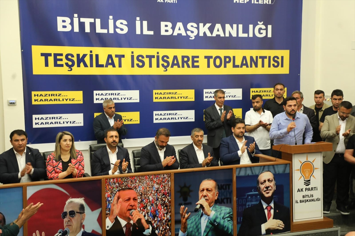 Bitlis'te AK Parti bayramlaşma programı düzenlendi