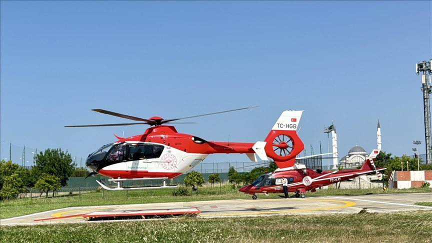 Hava ambulansları arife gününden itibaren 126 acil vaka için havalandı