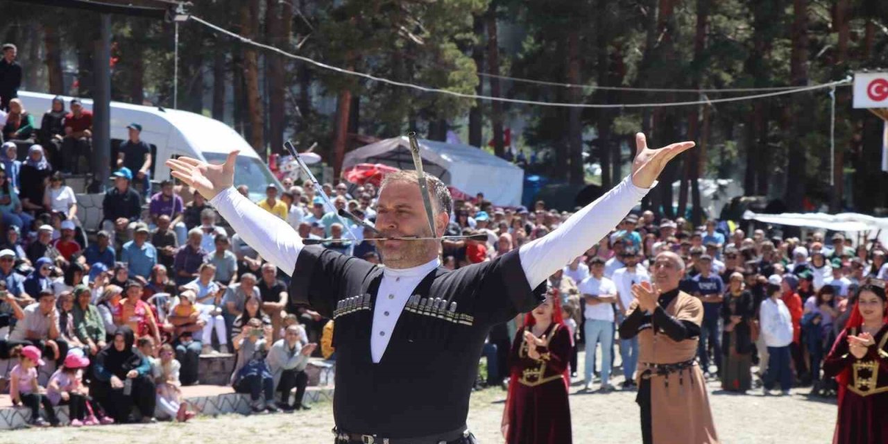 Şenkaya’da festival coşkusu