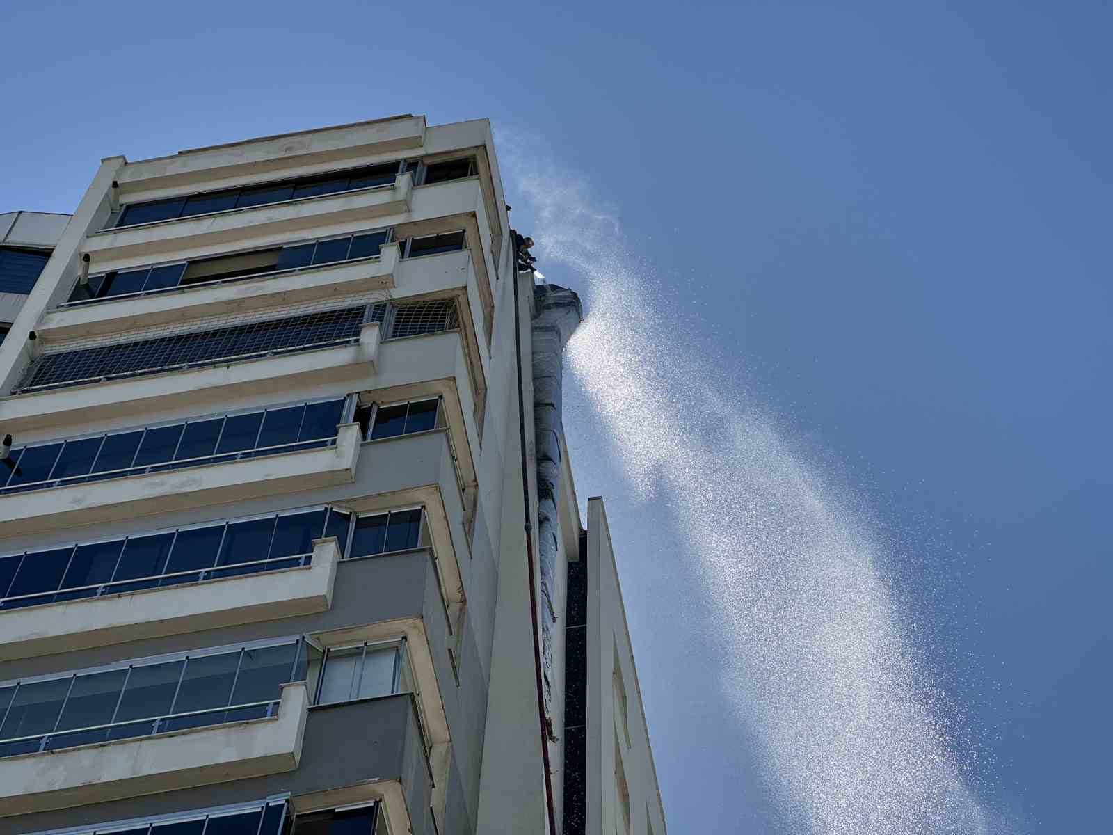 Diyarbakır’da restoranda çıkan yangın korkuttu