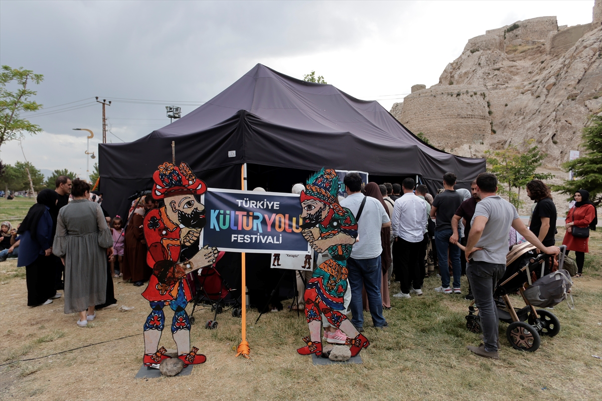 Van Kültür Yolu Festivali çeşitli etkinliklerle devam ediyor