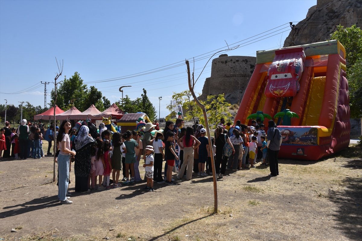 Van Kültür Yolu Festivali çocuklara yaradı