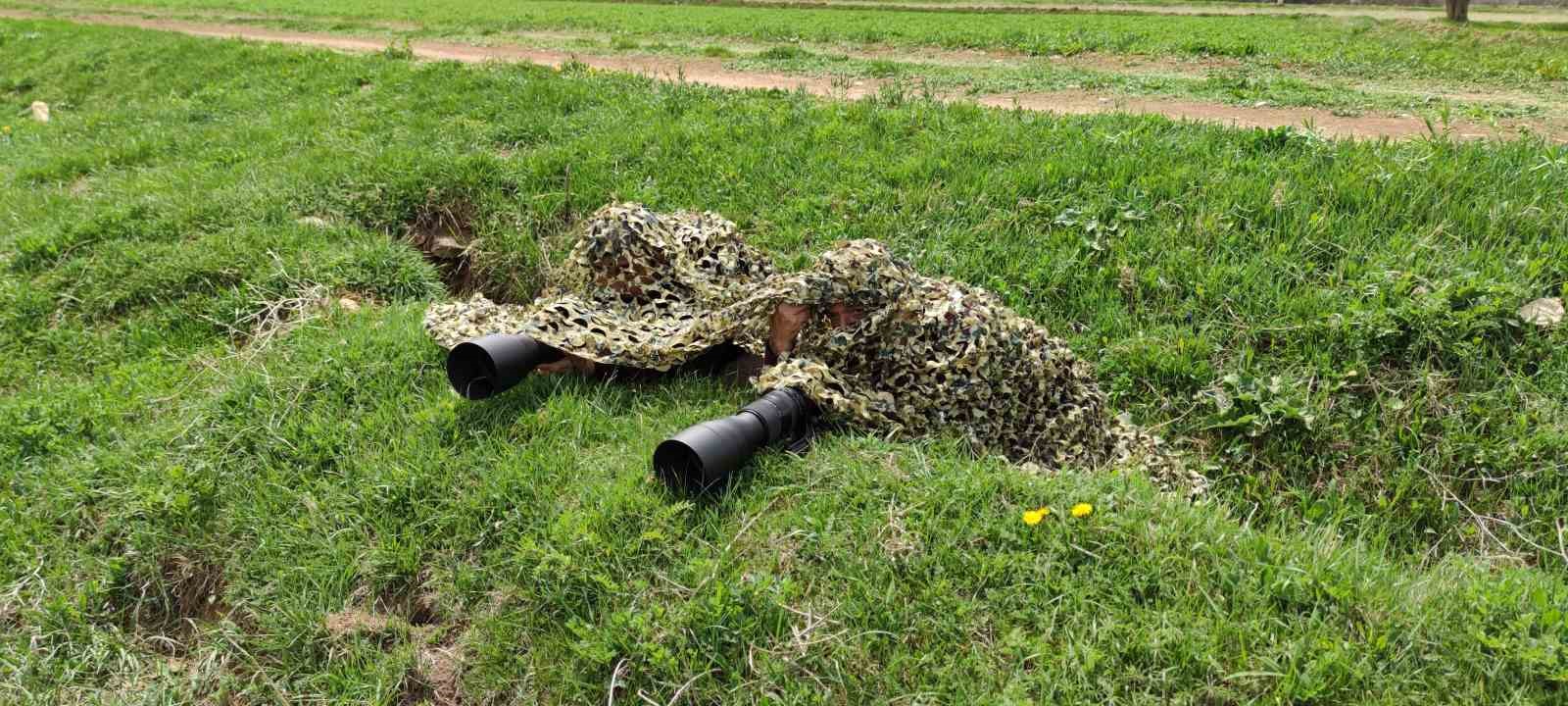 Van'da doğa fotoğrafçıların sabrı görülmeye değer sonuçlar çıkarıyor