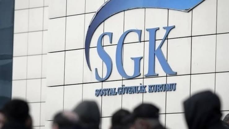 SGK'nin "emekliler.gov.tr" internet sitesi erişime açıldı