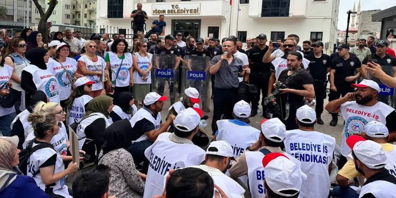 Iğdır'da Memur-Sen'den belediyedeki işten çıkarmalara tepki