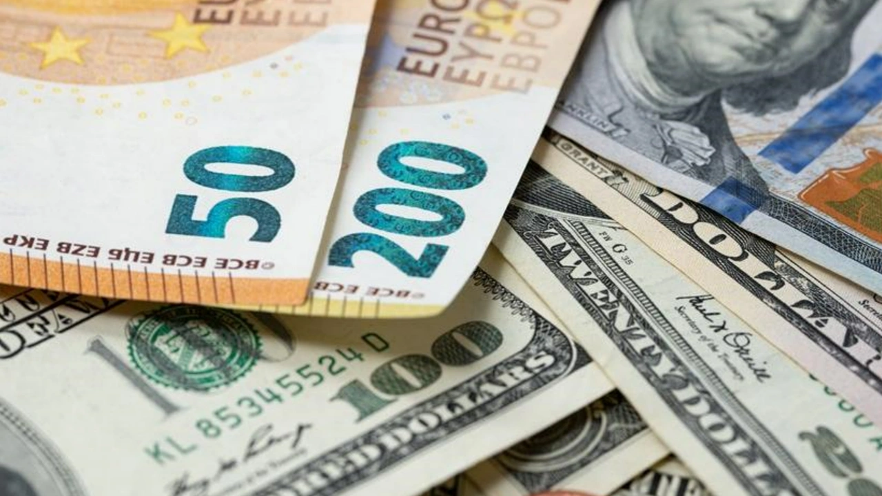 Bugün Dolar ve Euro ne kadar oldu? (16 Temmuz 2024)