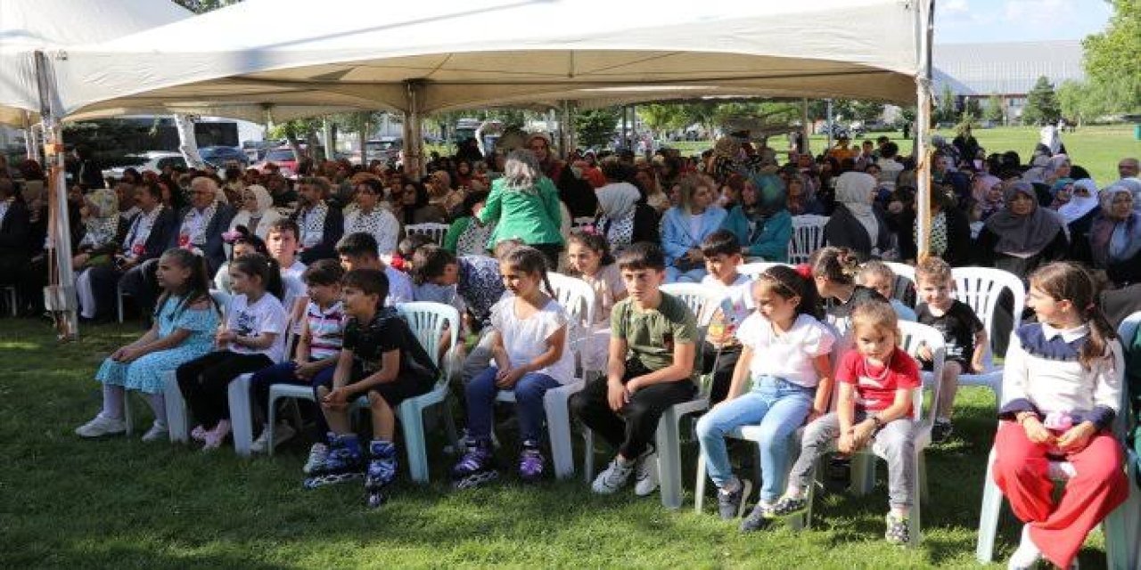 Erzurum'da AK Parti'li kadınlar "Filistin Şehitlerimizi Anma Programı" düzenledi