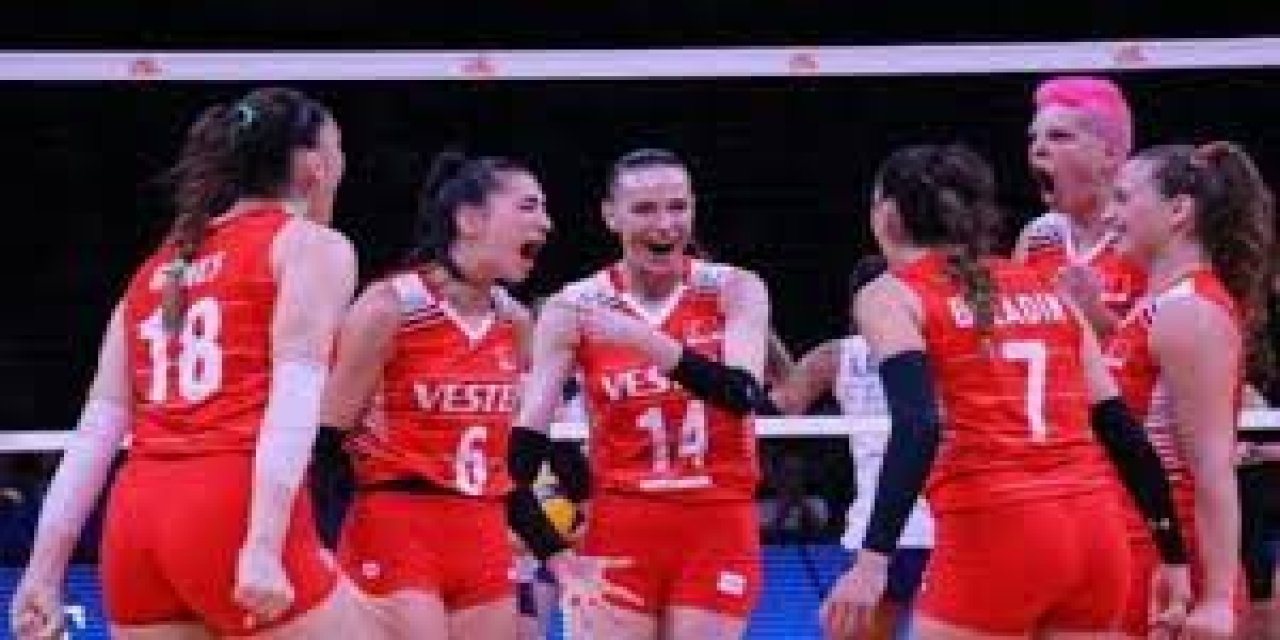 A Milli Kadın Voleybol Takımı, İtalya’ya 3-0 mağlup oldu