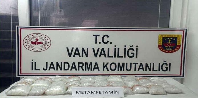 Van’da kilolarca uyuşturucu ele geçirildi