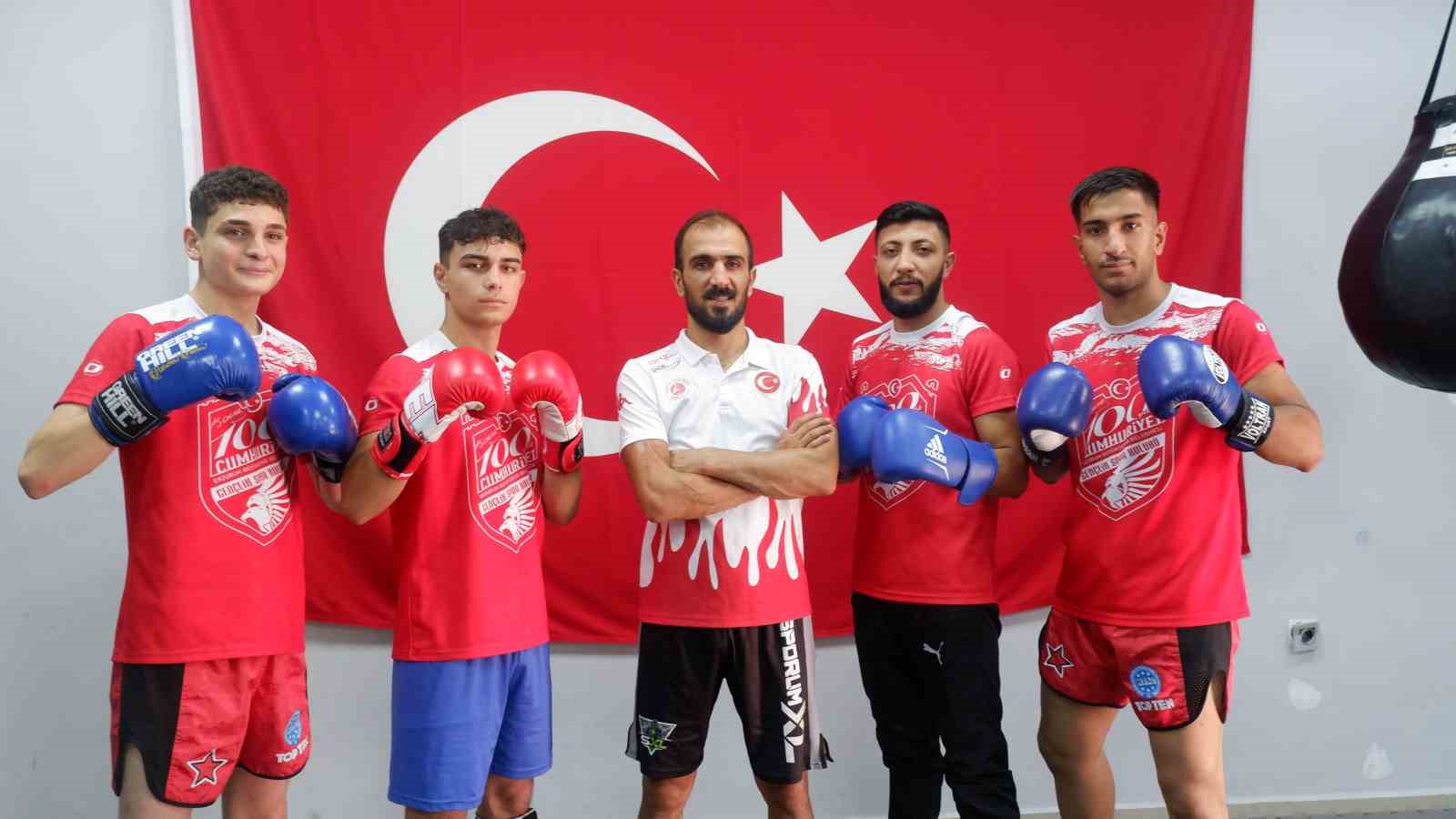 Erzurumlu milli kick boks sporcularının hedefi olimpiyatlar