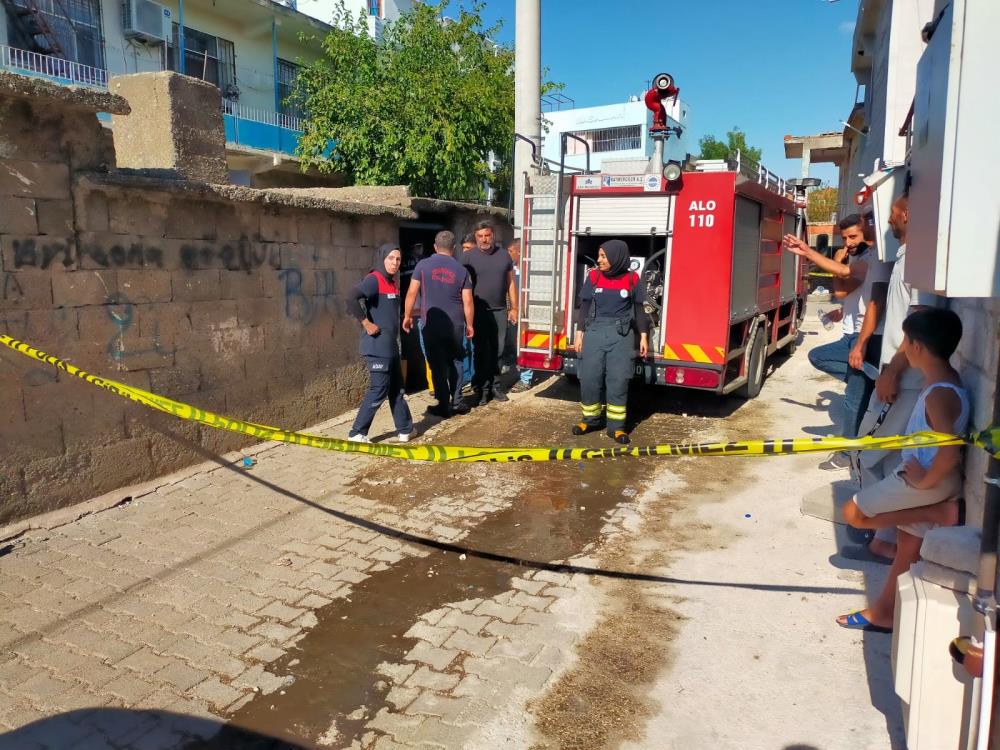 Diyarbakır’da evin bodrumunda patlama: 1’i ağır 3 yaralı