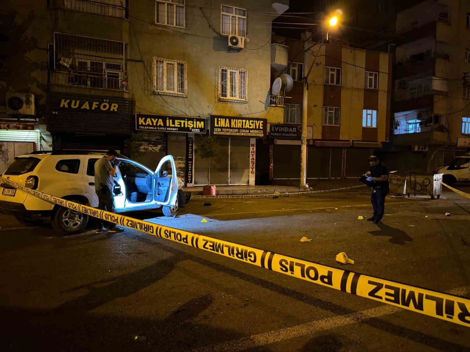 Diyarbakır'da kaza kavgaya dönüştü: 4 yaralı