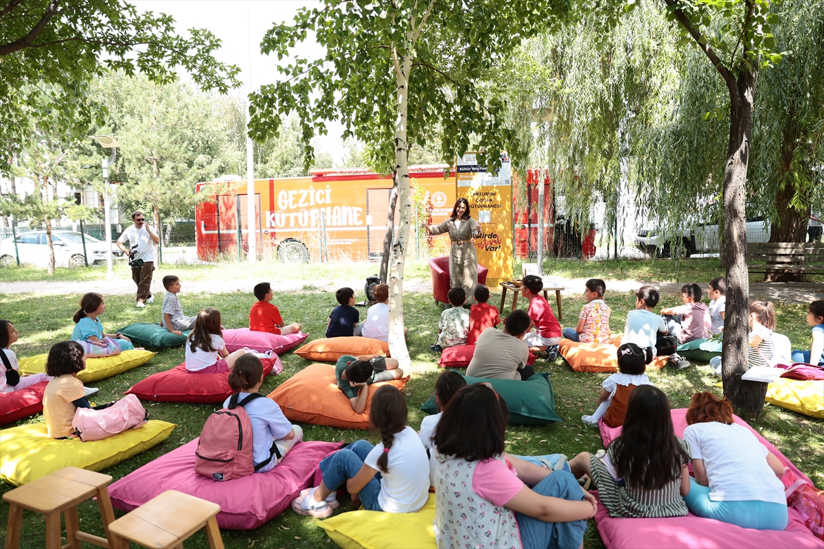 Erzurum Kültür Yolu Festivali çeşitli etkinliklerle sürüyor