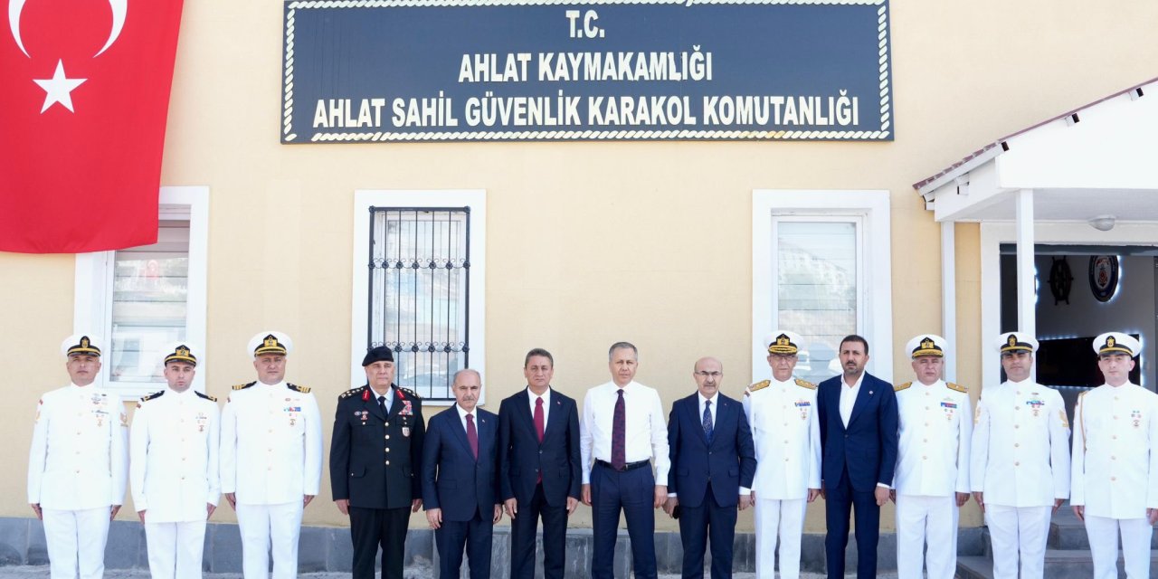 Bakan Yerlikaya, Ahlat Sahil Güvenlik Karakol Komutanlığına ziyaret