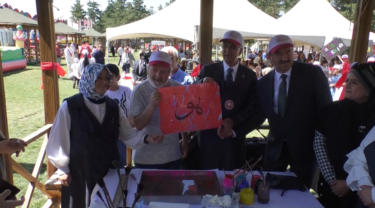 Erzurum’da Çocuk ve Gençlik Festivali coşkusu