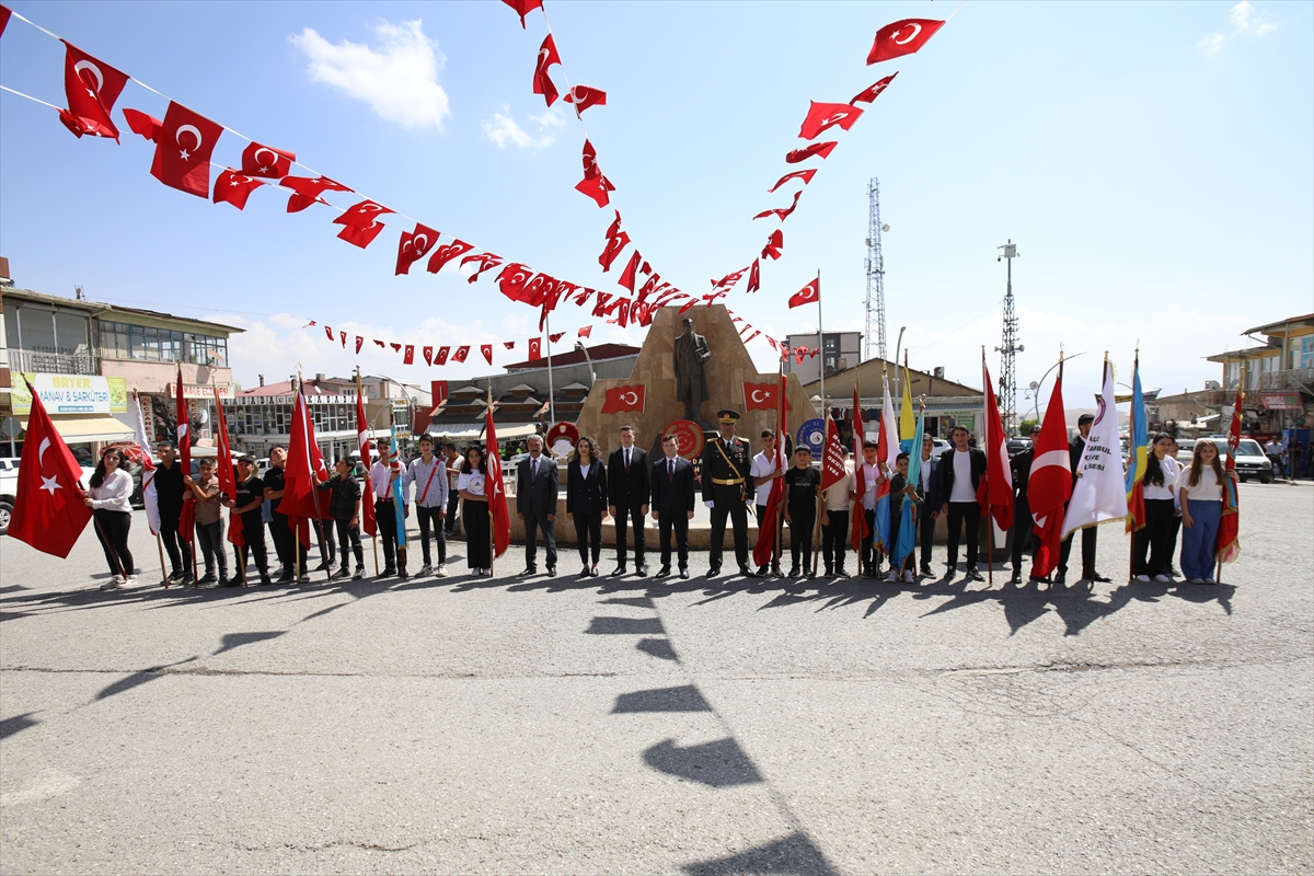 Van'da Büyük Zafer'in 102. yılı kutlandı