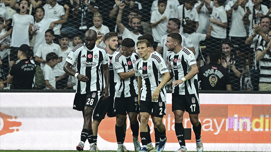 Beşiktaş, Süper Lig'de yarın Sivasspor'u ağırlayacak