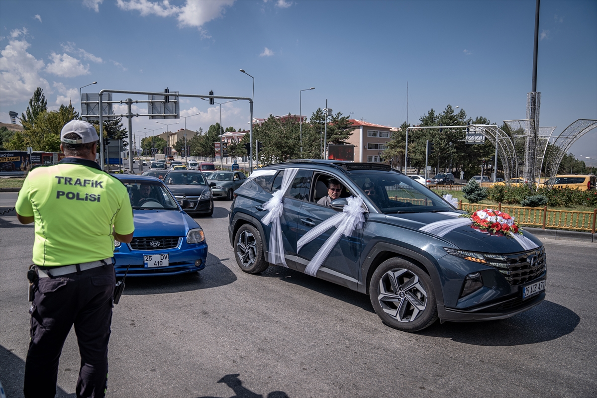 Erzurum'da düğün konvoylarına sıkı denetim