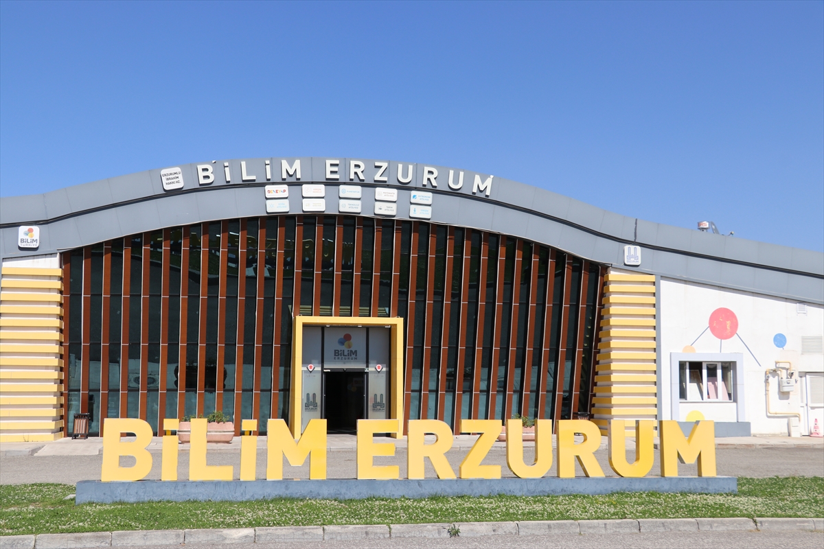 Erzurum'da kurulan merkezde binlerce çocuğa ışık oldu