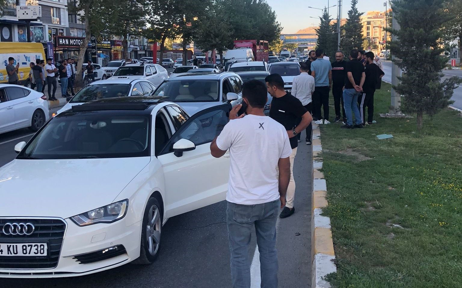 Van’da 5 araç birbirine girdi