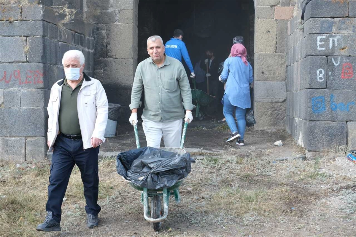 Erzurum'da tarihi Kiremitlik Tabyası temizlendi