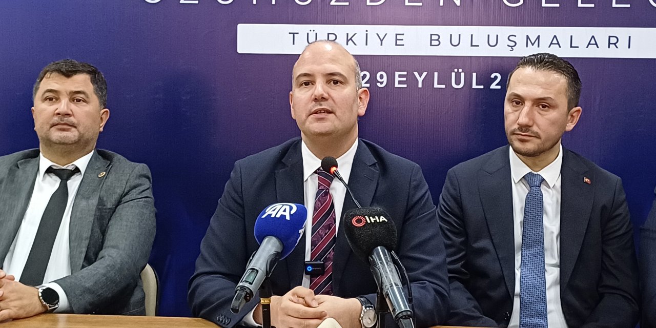 AK Parti Genel Başkan Yardımcısı İleri, Dijital Dönüşüm Hakkında Açıklamalarda Bulundu