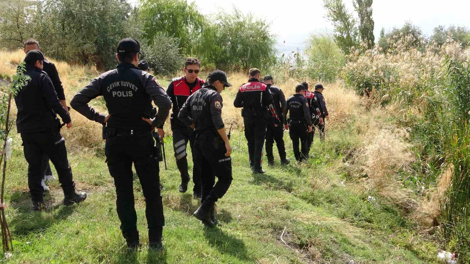 Van’da kayıp genç kız Rojin için geniş kapsamlı arama