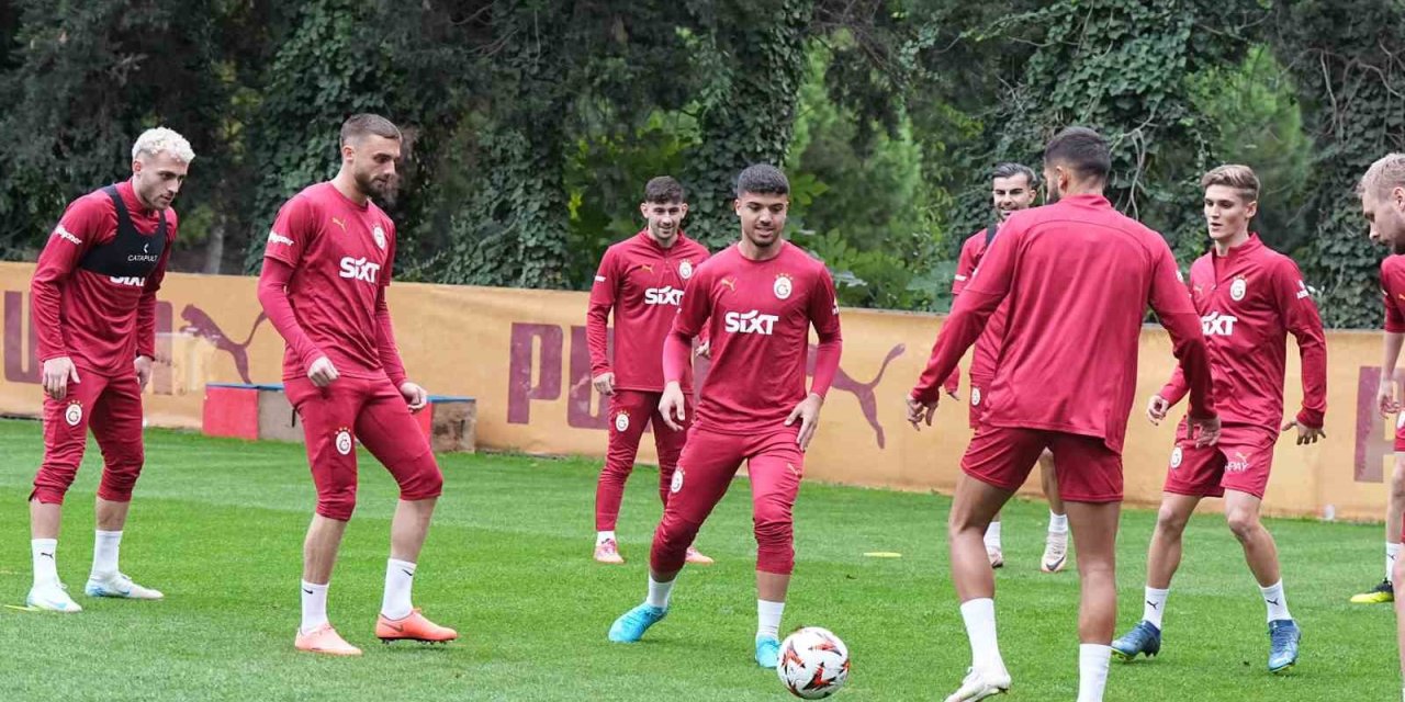 Sarı Kırmızılılar FC RFS Maçına Hazırlandı