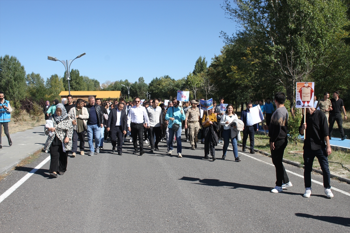 Muş'ta Dünya Yürüyüş Günü etkinliği