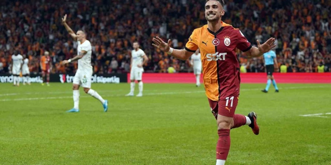 Galatasaray İlk Yarıyı 1-0 Üstün Kapattı