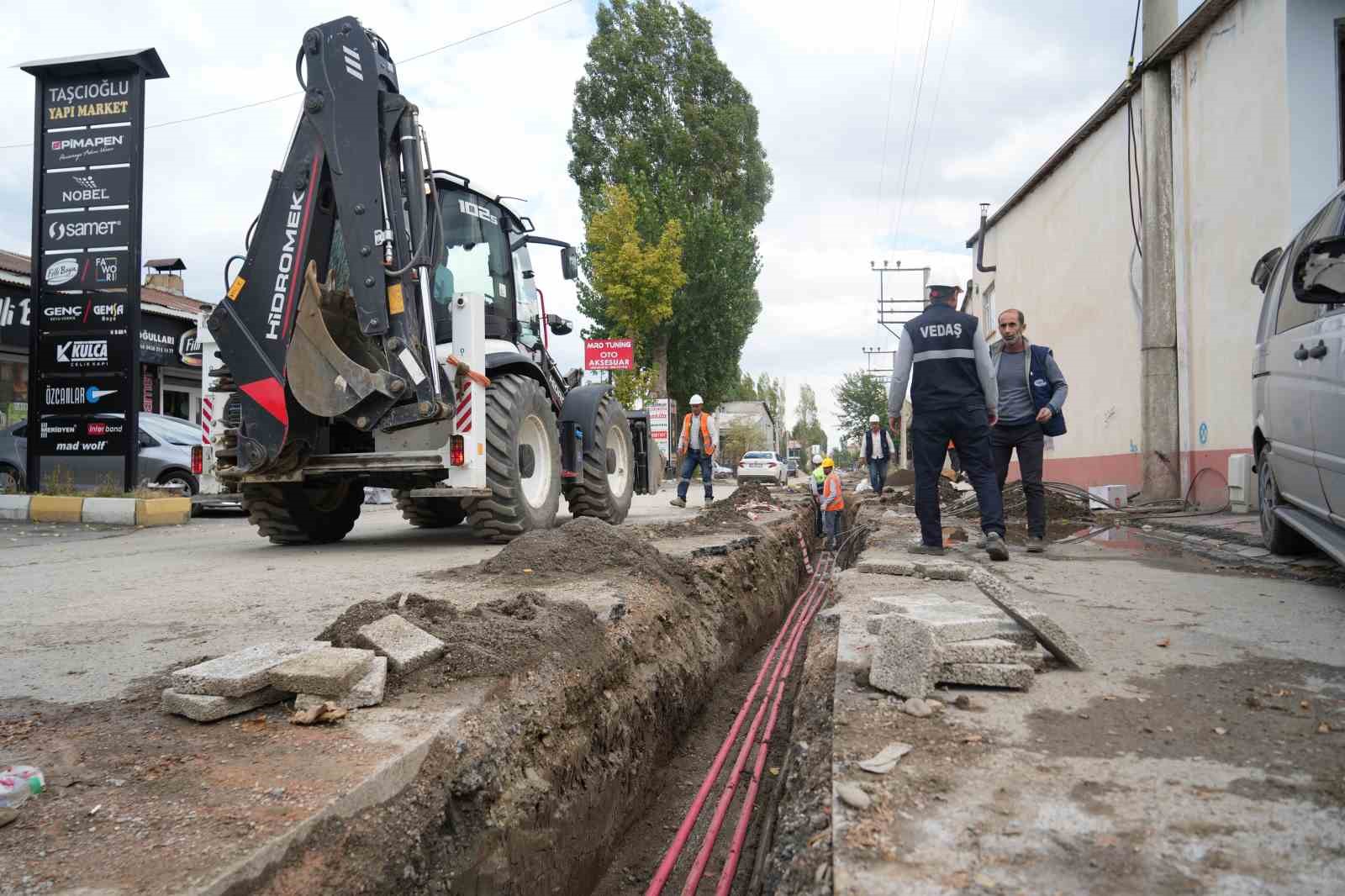 Muş’ta elektrik şebekesi artık daha güvenli