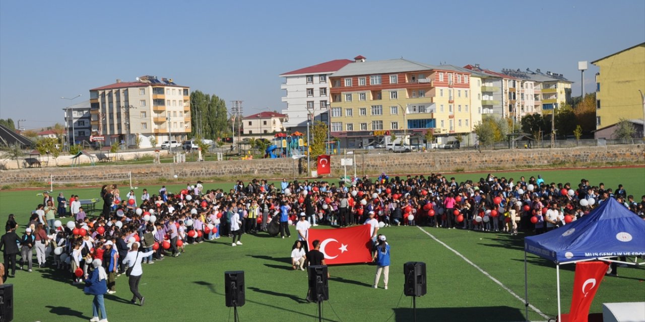 Muş'ta 2. Geleneksel Spor Şenlikleri Coşkuyla Kutlandı