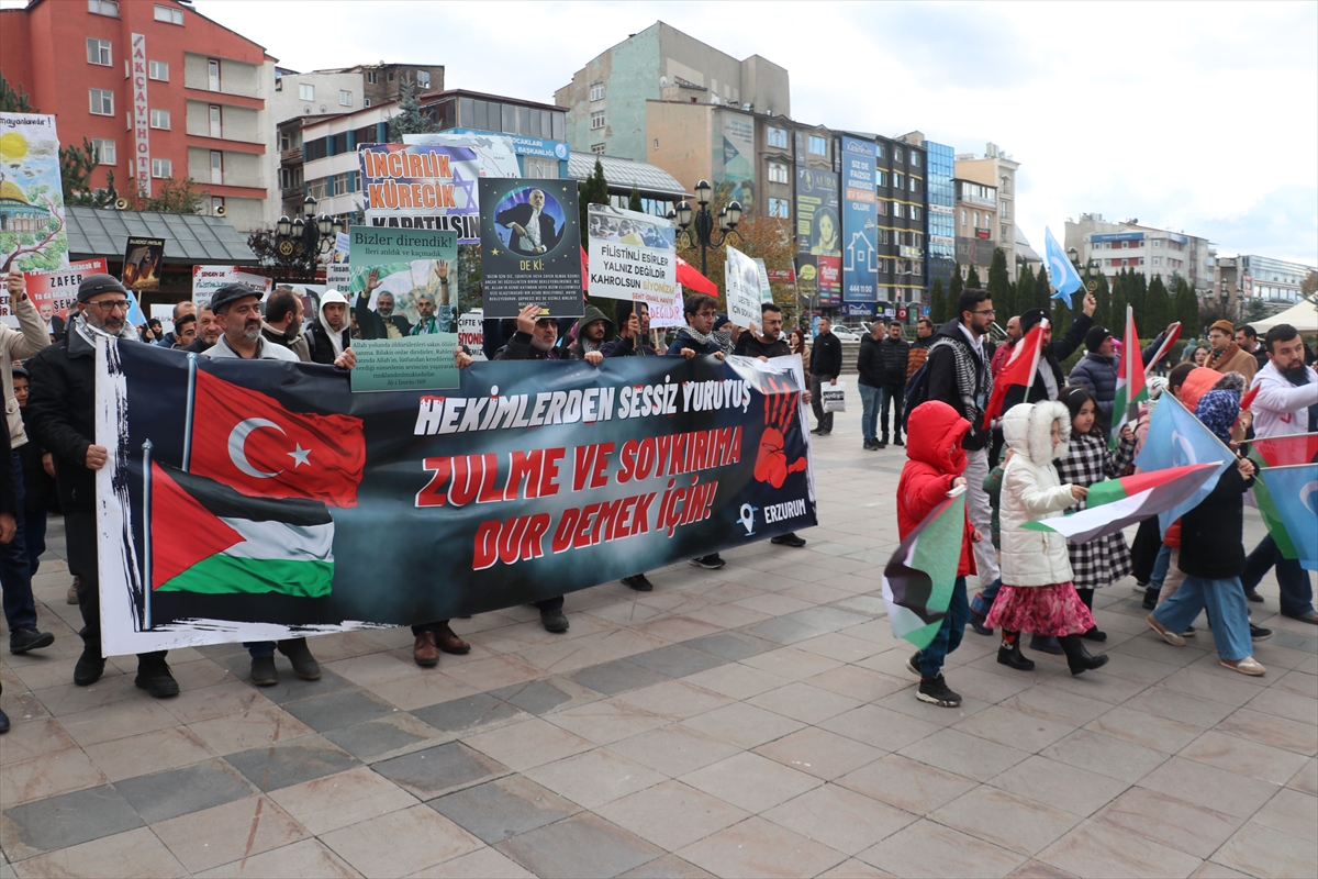 Erzurum'da sağlık çalışanları yılmadan Gazze için yürüyor