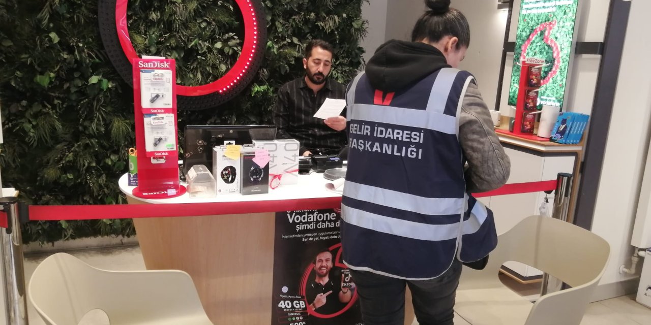 Ağrı'da Gelir İdaresi Başkanlığı'ndan İş Yerlerine Denetim