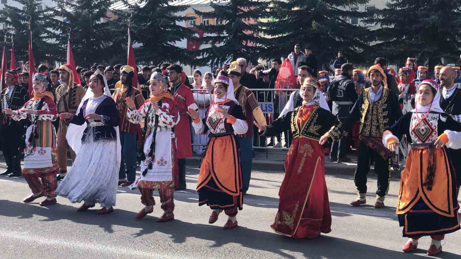 Kars’ın düşman işgalinden kurtuluşu coşkuyla kutlandı