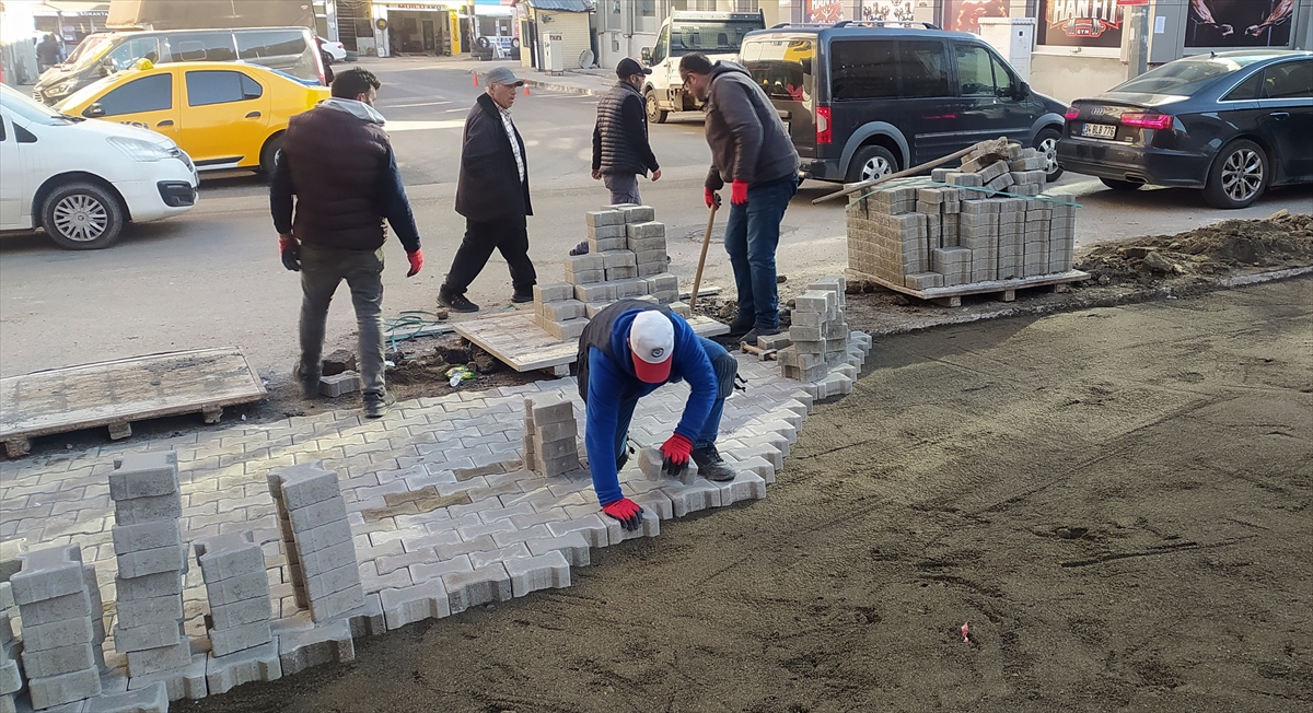 Kars'ta yollar onarılıyor