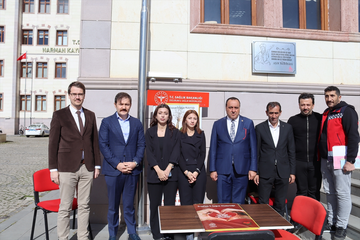 Erzurum'da organ bağışı standı kuruldu